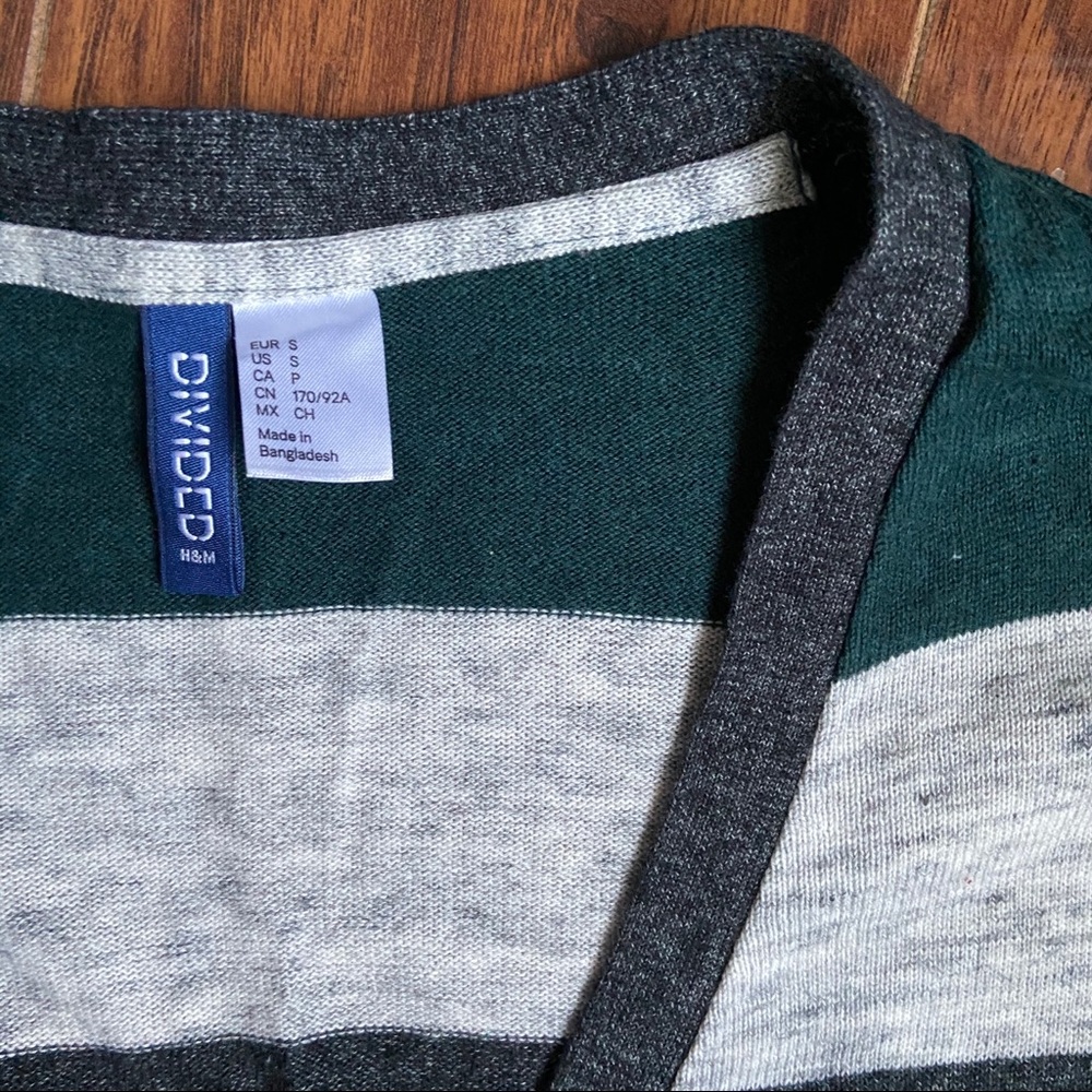 Cardigan - Picture 3 of 3